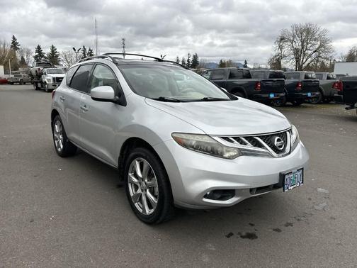 2011 Nissan Murano LE