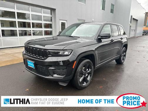 2025 Jeep Grand Cherokee Laredo