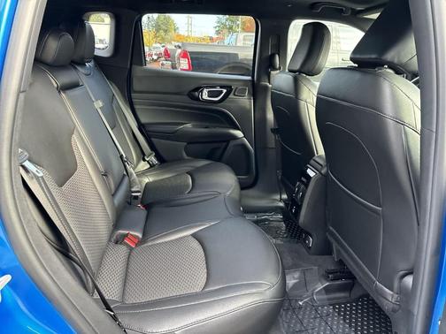 2022 Jeep Compass Altitude