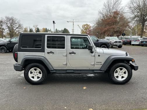 2018 Jeep Wrangler JK Unlimited Sport