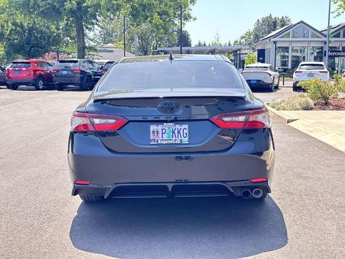 2022 Toyota Camry SE Nightshade