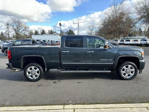2019 GMC Sierra 2500 Denali