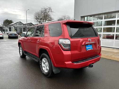 2022 Toyota 4Runner SR5