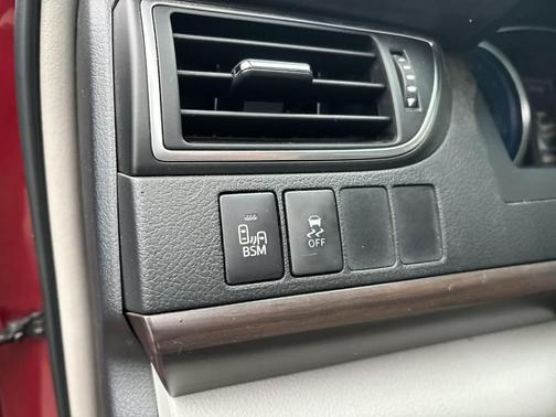 2016 Toyota Camry XLE