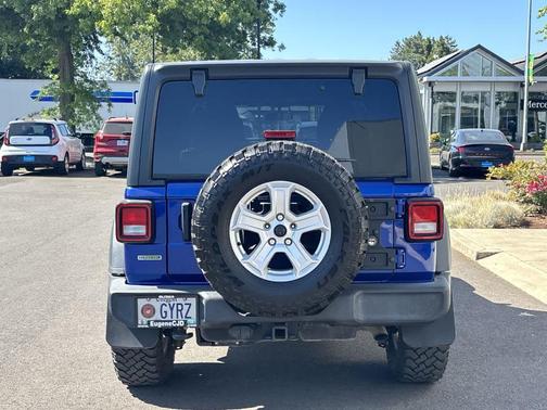 2020 Jeep Wrangler Unlimited Sport