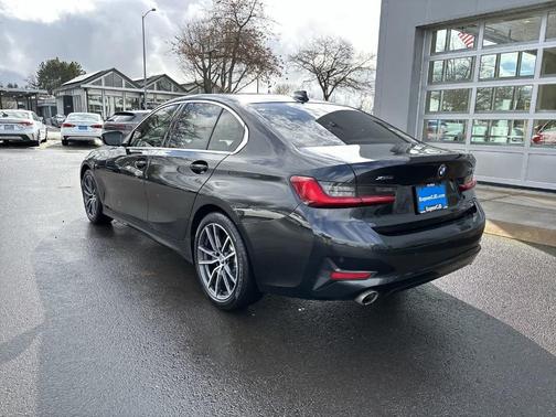 2020 BMW 330 i xDrive