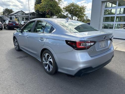 2022 Subaru Legacy Premium