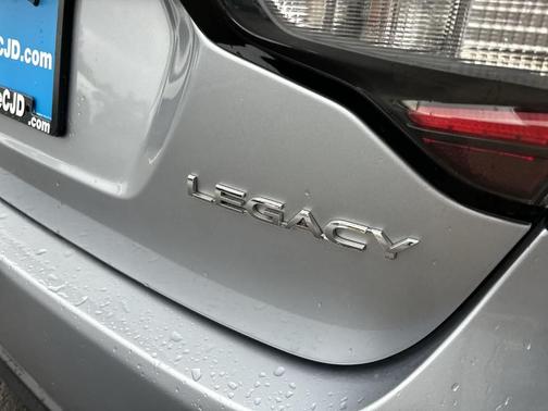 2022 Subaru Legacy Premium
