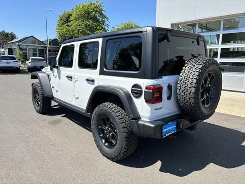 2025 Jeep Wrangler 4xe Sport
