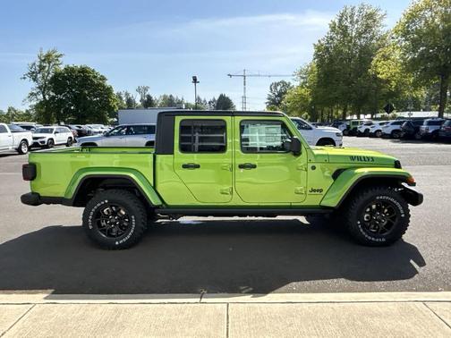2025 Jeep Gladiator Sport