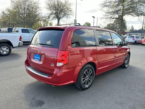 2016 Dodge Grand Caravan R/T