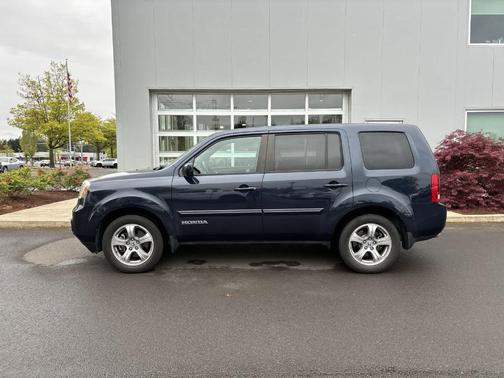 2012 Honda Pilot EX-L w/ Navigation
