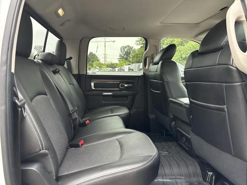 2015 RAM 2500 Laramie