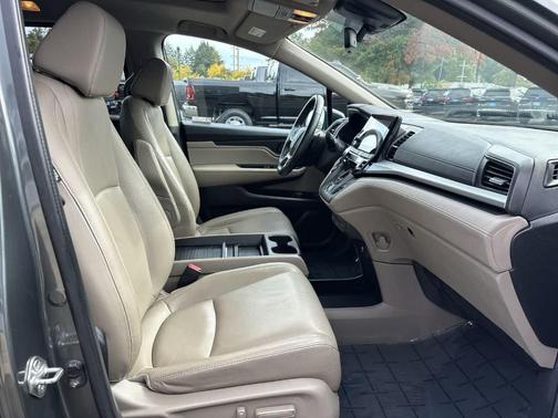 2019 Honda Odyssey EX-L w/Navigation/RES