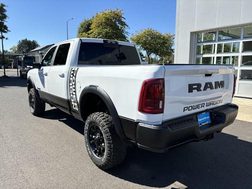 2026 RAM 2500 Rebel/Power Wagon