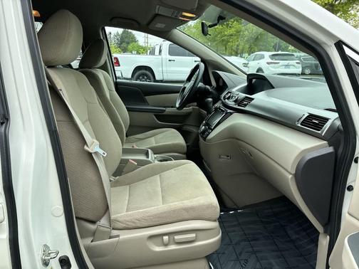 2016 Honda Odyssey EX