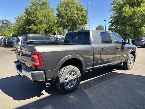 Granite Crystal Clearcoat Metallic 2019 RAM 3500 Laramie