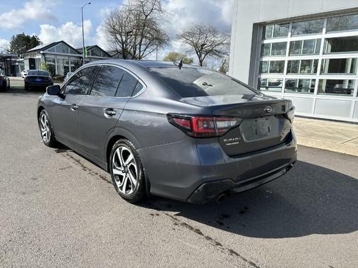 2022 Subaru Legacy Touring XT