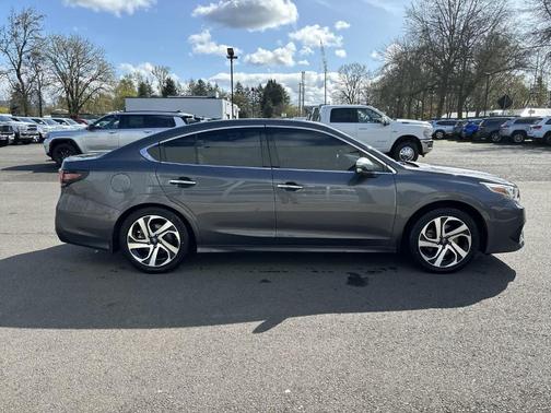 2022 Subaru Legacy Touring XT