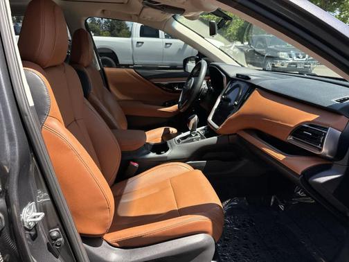 2022 Subaru Legacy Touring XT