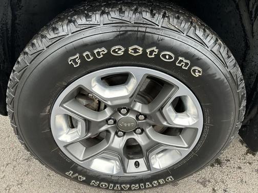 2019 Jeep Cherokee Trailhawk Elite