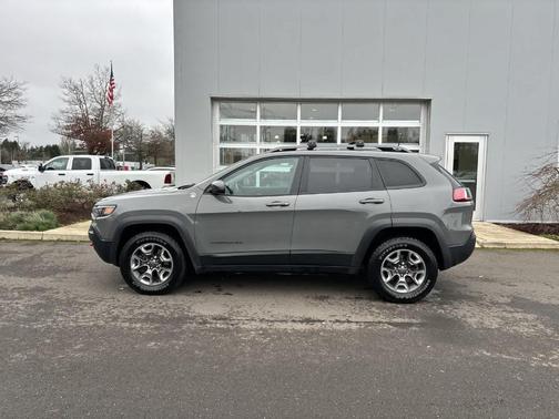 2019 Jeep Cherokee Trailhawk Elite