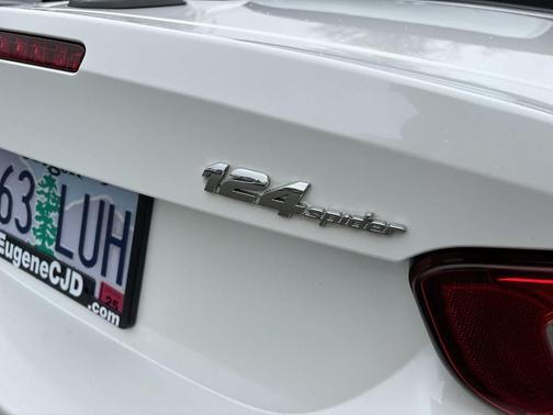 2019 FIAT 124 Spider Abarth
