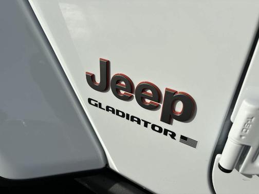 2025 Jeep Gladiator Mojave