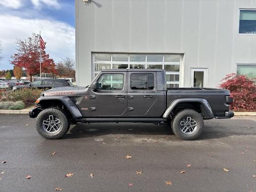 2025 Jeep Gladiator Mojave