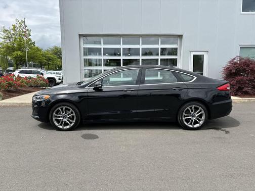 2019 Ford Fusion SEL