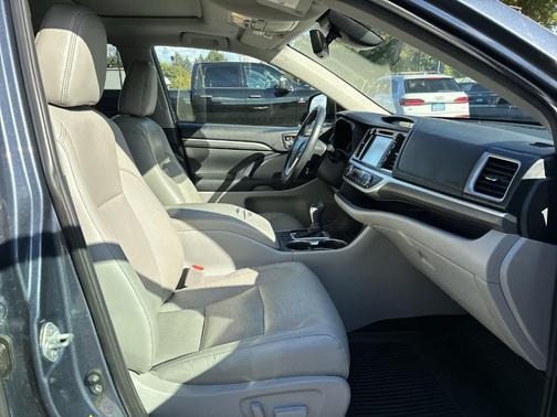 2019 Toyota Highlander Hybrid Limited