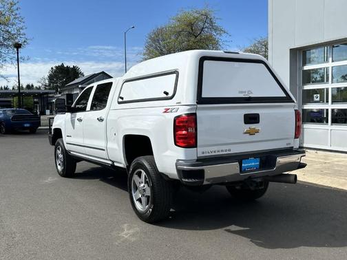 Summit White 2019 Chevrolet Silverado 2500 LTZ