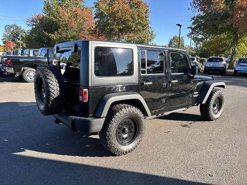 2017 Jeep Wrangler Unlimited Sport