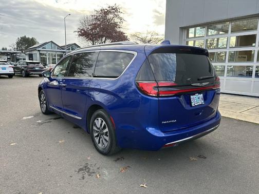 2021 Chrysler Pacifica Hybrid Limited