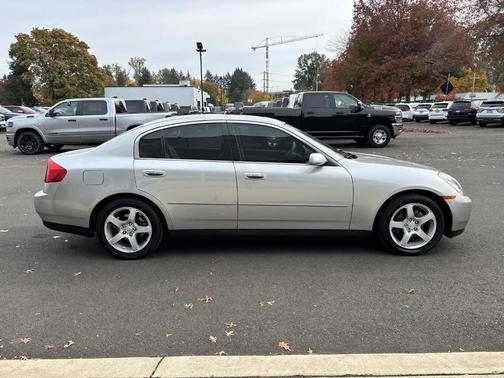 2003 INFINITI G35 