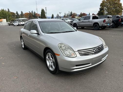 2003 INFINITI G35 