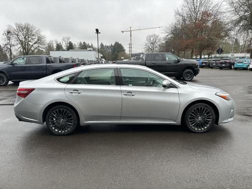 2017 Toyota Avalon XLE Touring