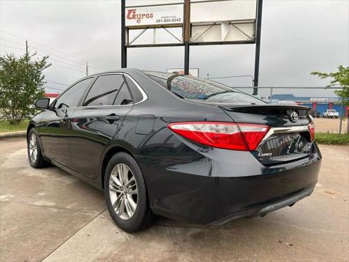 2016 Toyota Camry SE