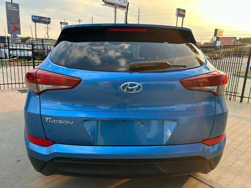 2016 Hyundai TUCSON Sport