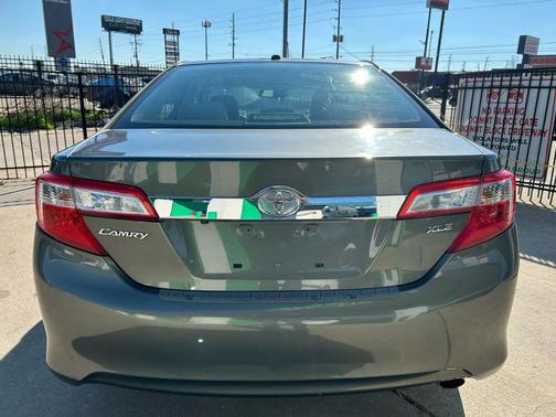2012 Toyota Camry XLE