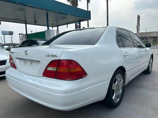 Crystal White 2002 Lexus LS 430 Base
