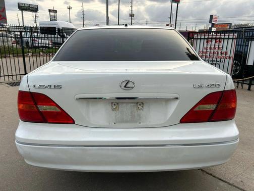 2002 Lexus LS 430 Base