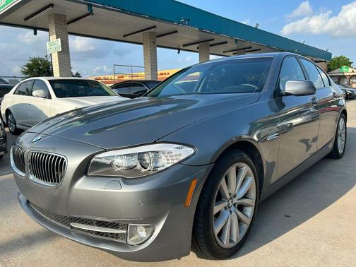 Gray 2011 BMW 535 535i Sedan 4D