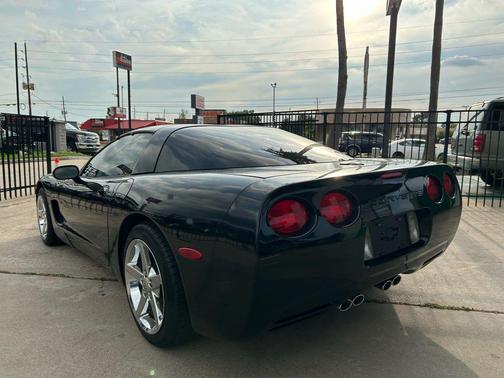 2003 Chevrolet Corvette Base