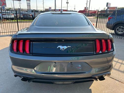 2019 Ford Mustang EcoBoost