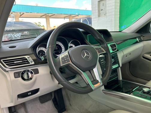 2014 Mercedes-Benz E-Class E 350 Sedan 4D