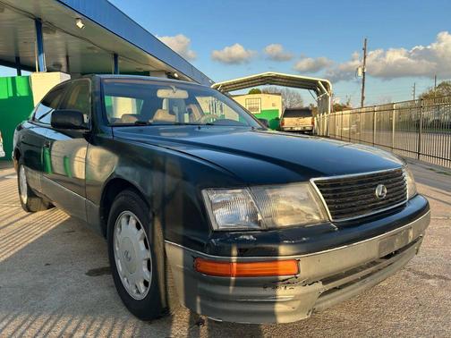 1997 Lexus LS 400 Base