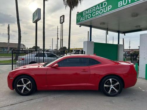 2011 Chevrolet Camaro 2LS