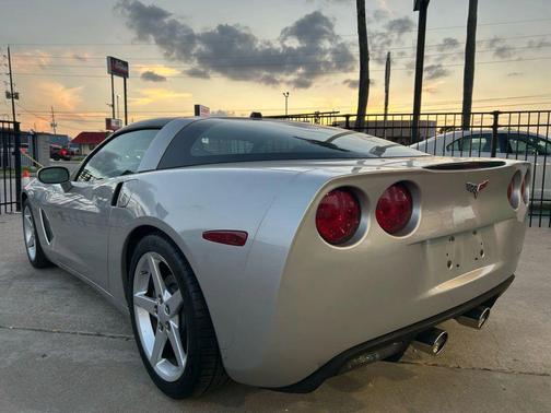 2005 Chevrolet Corvette Base