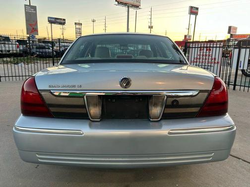 2008 Mercury Grand Marquis LS